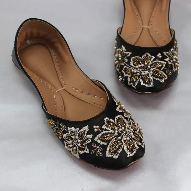 Black Fancy & Stylish Slippers for women