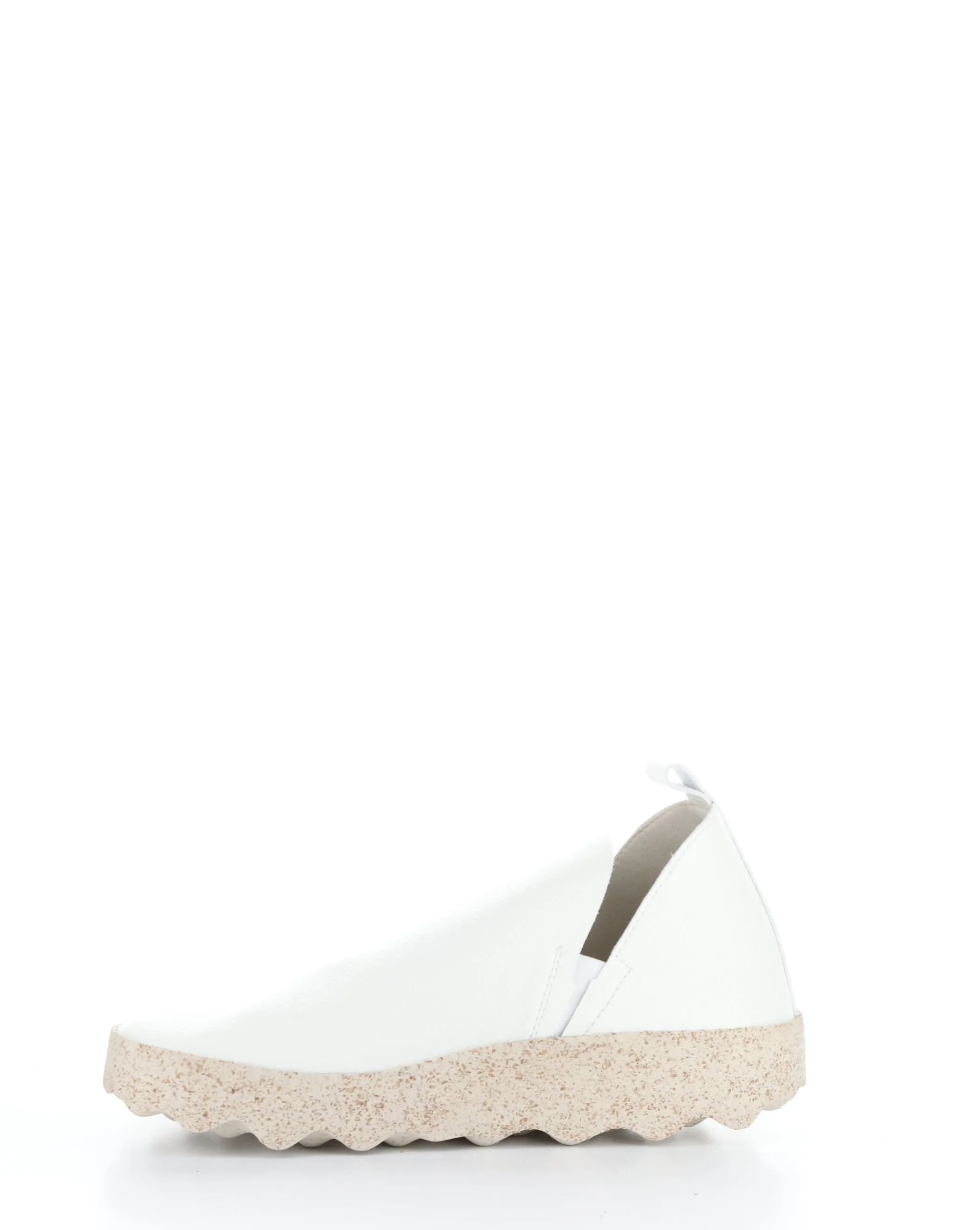 CLOE214ASP White Round Toe Shoes