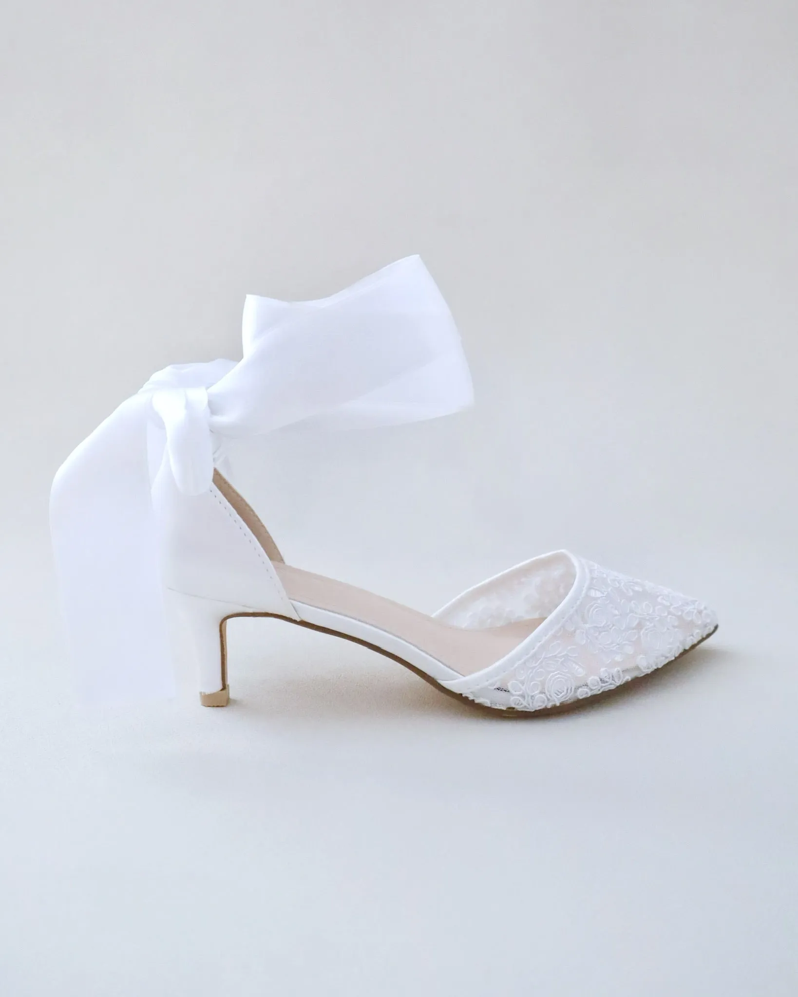 Crochet Lace Pointy Toe Wedding Low Heels with Wrapped Ankle Tie