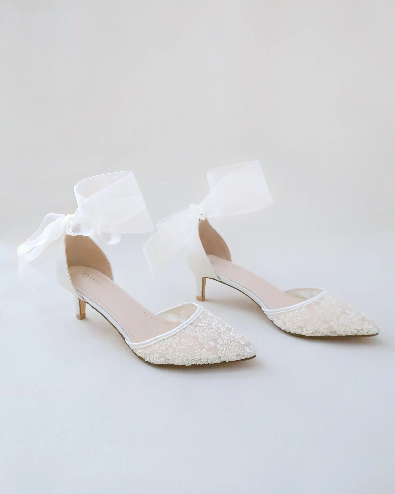 Crochet Lace Pointy Toe Wedding Low Heels with Wrapped Ankle Tie