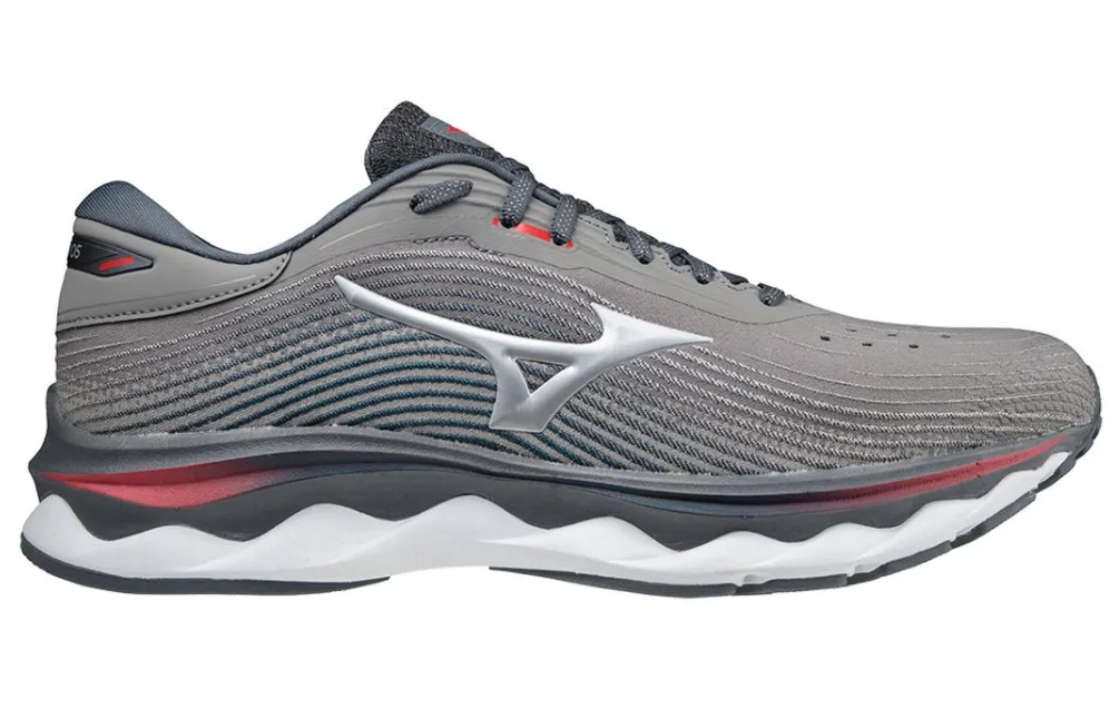 M Mizuno Wave Sky 5