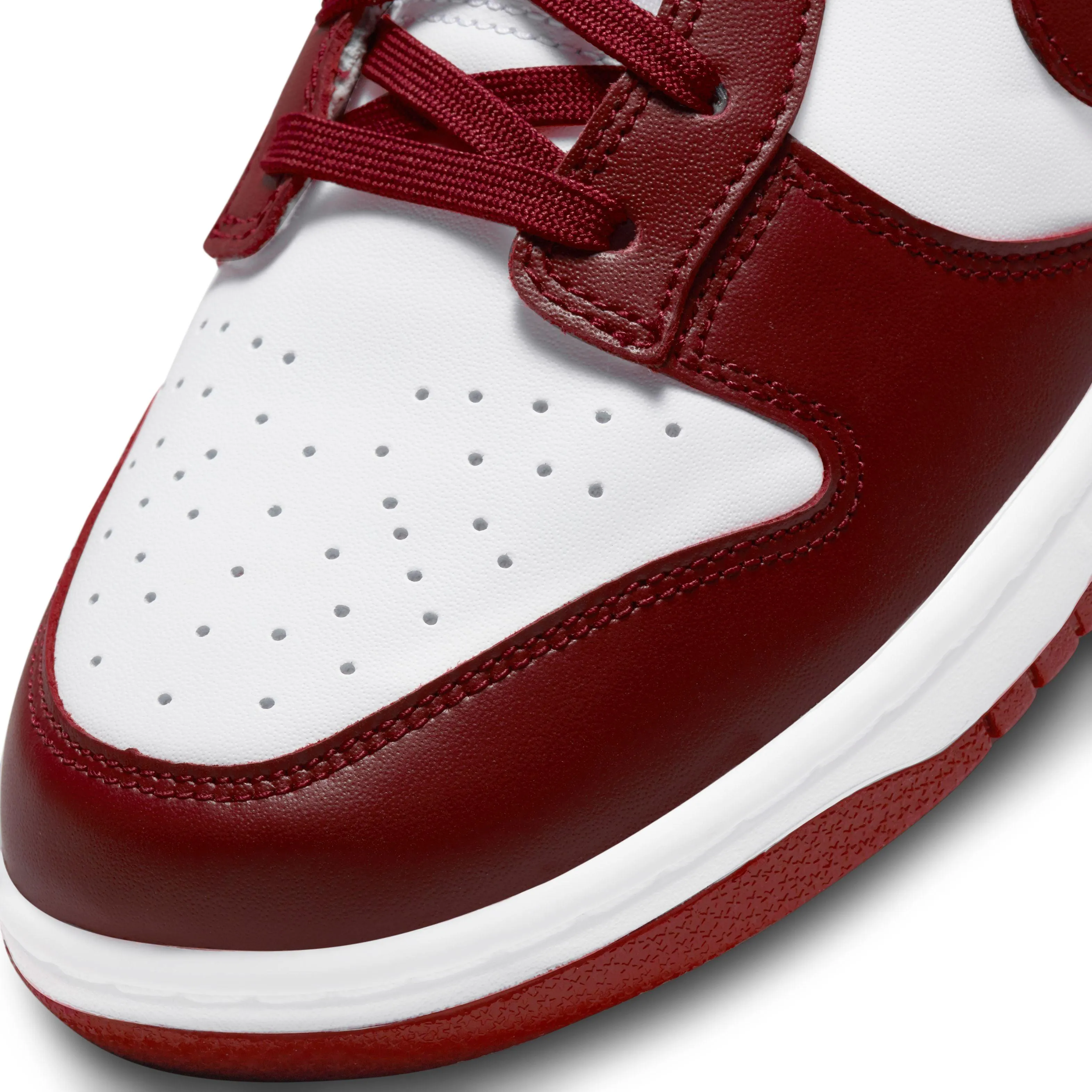 Dunk Low Retro 'Team Red'