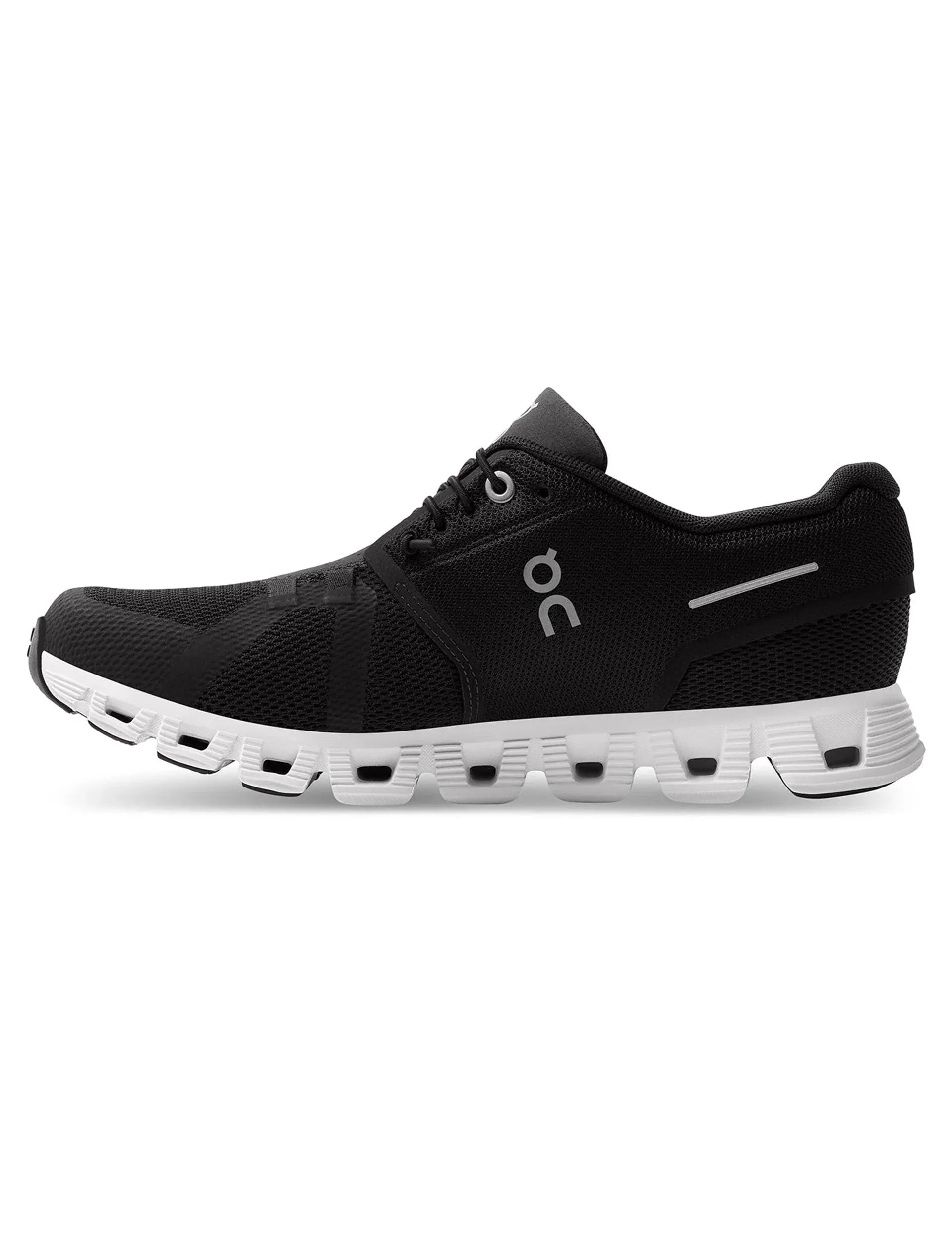 'On Running' Women's Cloud 5 - Black / White