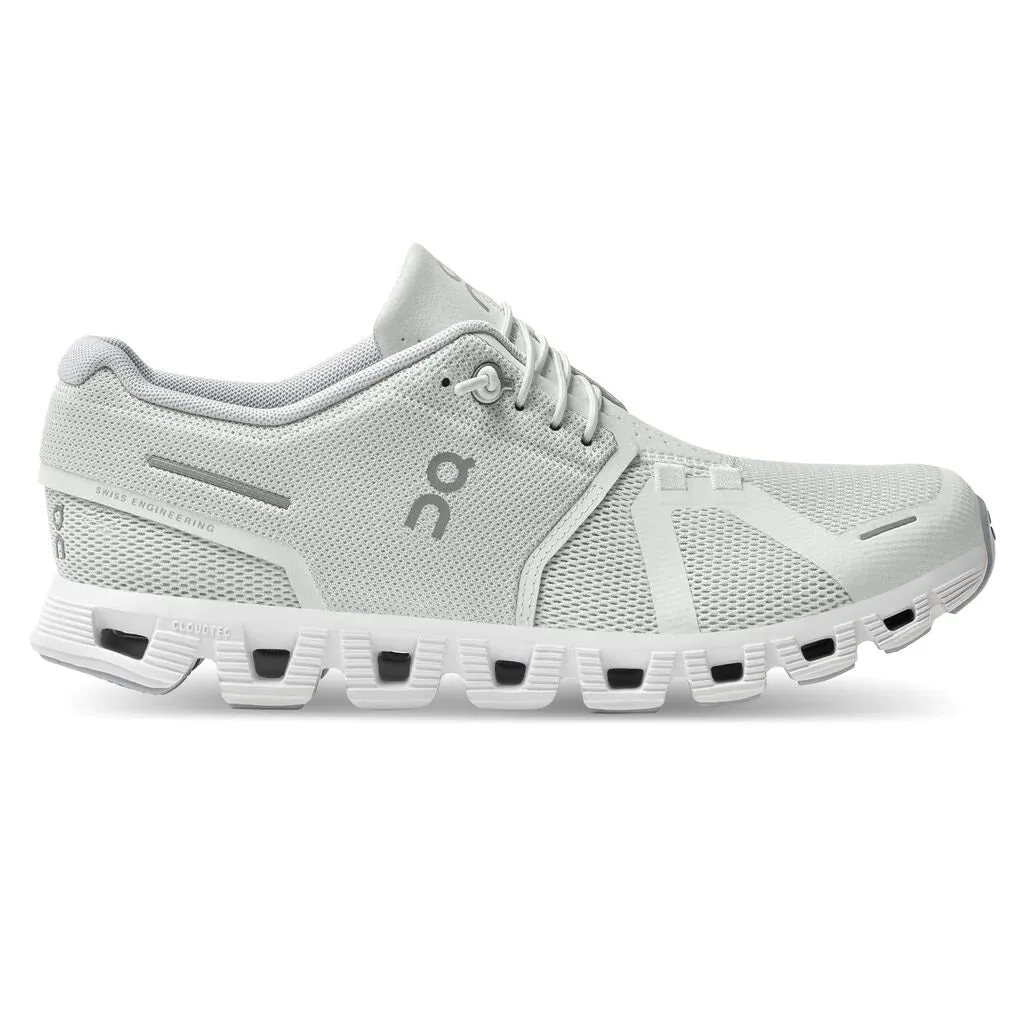 'On Running' Women's Cloud 5 - Ice / White