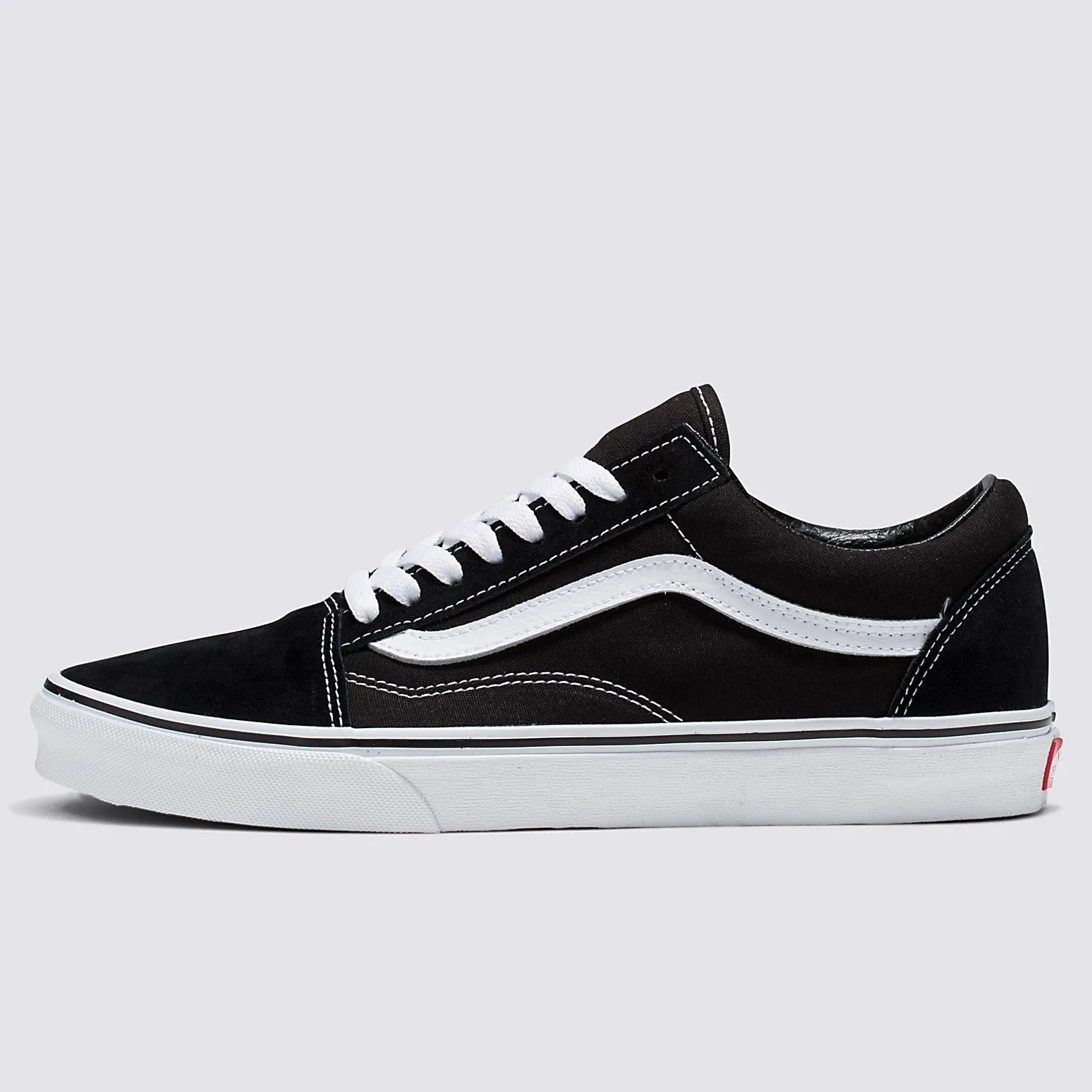 Vans Old Skool Shoes - Black / White